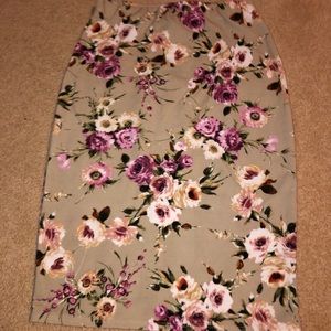 Tan/Floral Rainbow brand pencil skirt